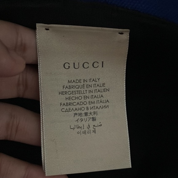 Gucci Off The Grid bucket hat
Style: 627115 4HK79 4360
Size: L 
$ 530.00 - Picture 5 of 9